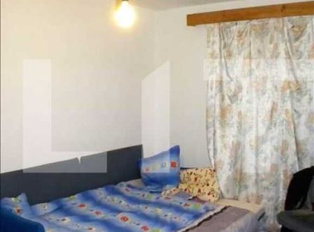 Apartament cu 2 camere, 37 mp, zona strazii Parang - Photo 3