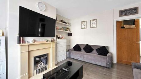 Mackenzie Street, Bolton, BL1 - Photo 3