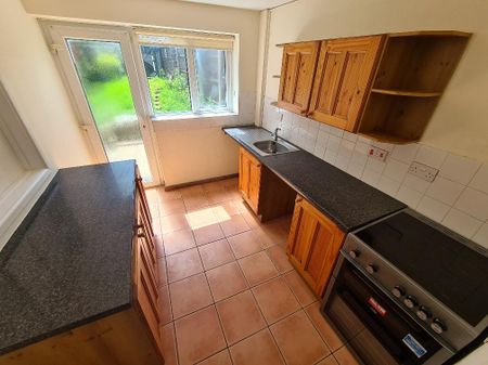 3 bedroom house to rent - Photo 4