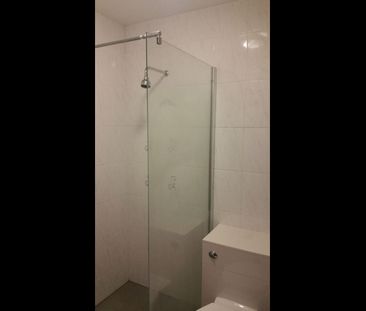 1 Bed Flat, Robin Hood Lane, SW15 - Photo 1