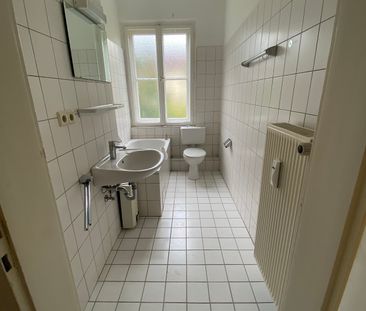 2-Zimmer-Wohnung mit Badewanne // 2.OG links - Photo 1