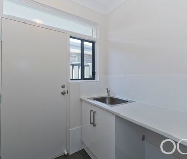 Open the Door to Effortless Family Living - Photo 4