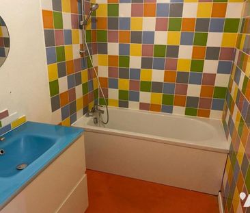 Templemars , appartement T2 51m2, 3éme étage. Cave, Garage.550€ et ... - Photo 4