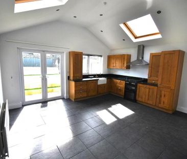 61 Ashley Drive, Bangor, BT20 5RD - Photo 4