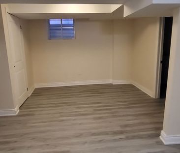For Lease - 3682 Indigo Crescent Unit# Basement, Mississauga, Ontario - Photo 5