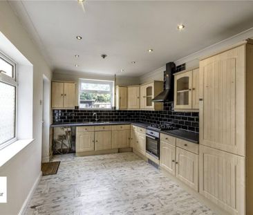 2 bedroom semi-detached house to rent - Photo 6