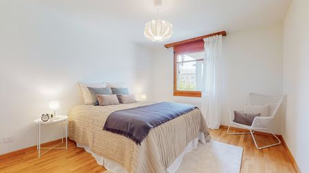 3.5 Zimmer, 84 m², 2. Stock - Foto 2