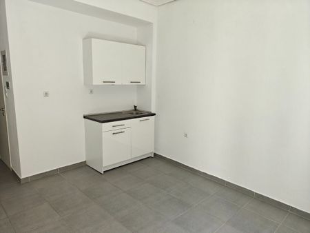 Studio/Γκαρσονιέρα για ενοικίαση Άγιος Κωνσταντίνος - Άγιος Ελευθέριος (Λάρισα) - Photo 4