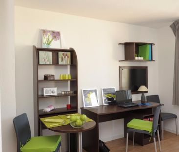 Location Appartement 1 pièce 17m² - Photo 2