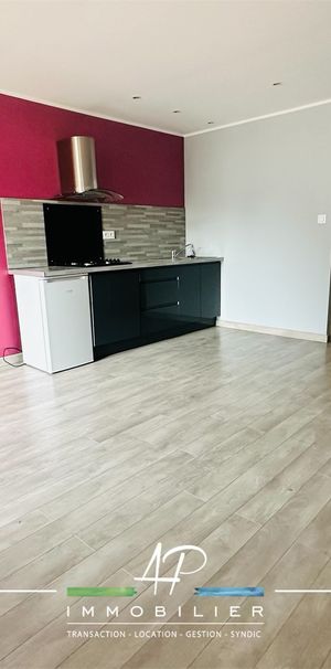 Location Appartement 1 pièce 28m² GRAY 70100 - Photo 1