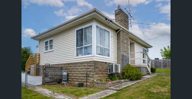 2 bedroom home in West Moonah - Photo 1