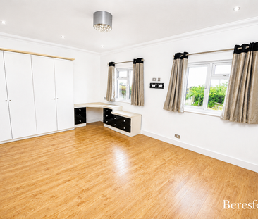 8 bedroom detached house to rent - Photo 5