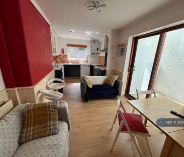 5 bedroom terraced house to rent - Photo 2
