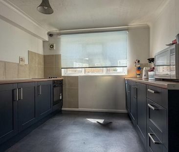 3 bedroom maisonette to rent - Photo 6