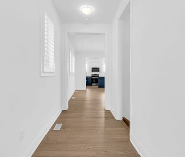 For Lease - 18 Saxony Street, Kitchener, Ontario - Photo 5