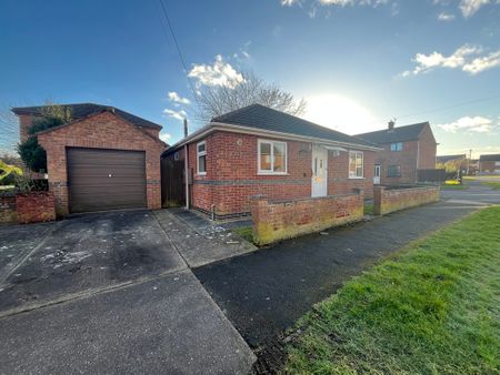 2 bedroom Detached Bungalow to let - Photo 3