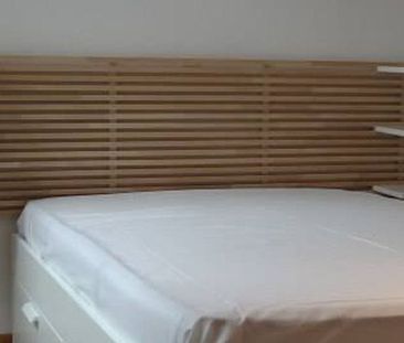 Appartement te huur in Brussel voor € 975 met 1 slaapkamer - Foto 1