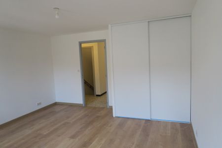 Location Maison 4 pièces 114m² GIGNAC 34150 - Photo 2