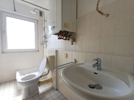 Innenstadt! 1-Zimmer-Wohnung mit Balkon - Photo 3