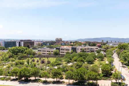 Piso de alquiler en Joan Miro, Finestrelles - Photo 4