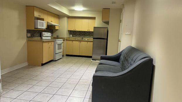 For Lease - 3 Streamside Lane Unit# Bsmt, Brampton, Ontario - Photo 1