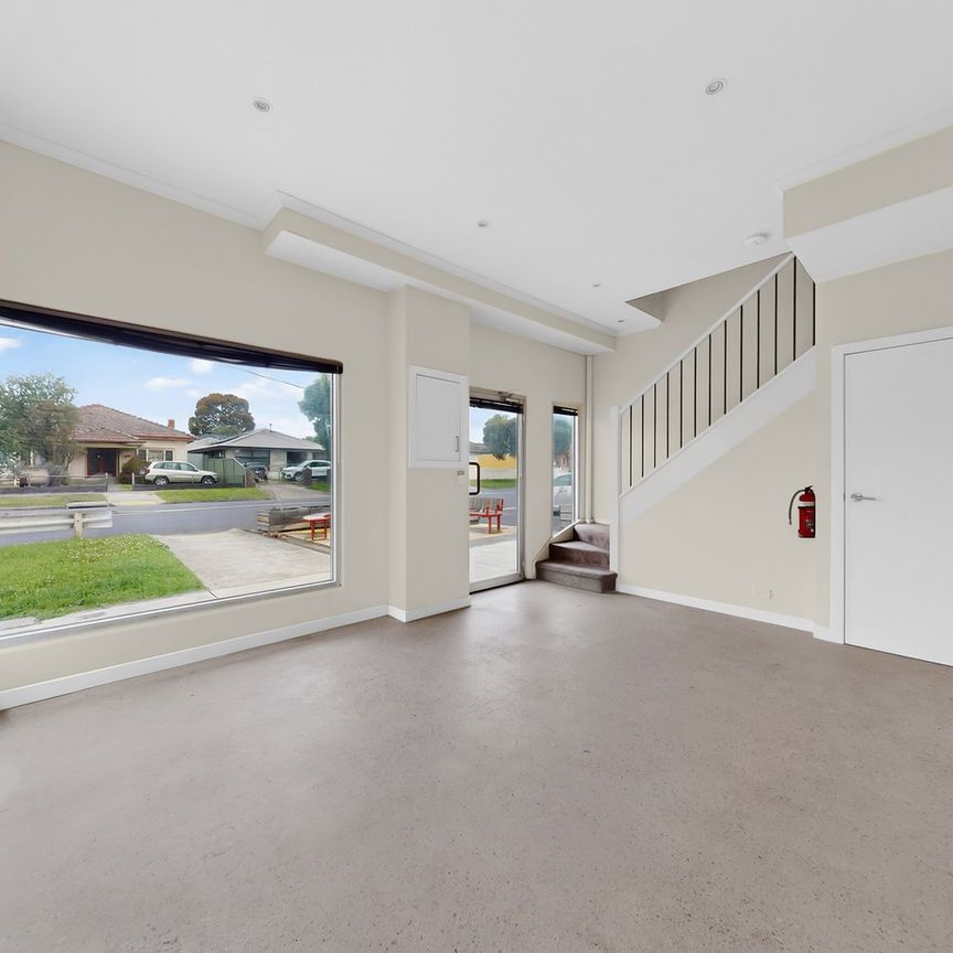 FUNKY STUDIO TOWN RESIDENCE - Photo 1