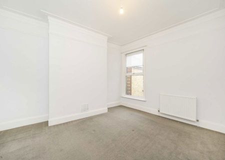 Radbourne Road, SW12 0ED, London - Photo 3