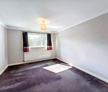 4 bedroom detached house to rent - Photo 5