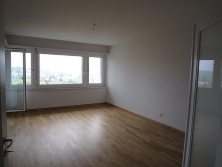 3.5-Zimmer-Attikawohnung mit Panoramablick in Biel - Foto 3