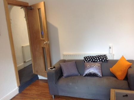 5 bedroom house share to rent - Photo 2