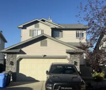 1 Bedroom Basement Suite with Private Backyard & Patio | Calgary - Photo 1