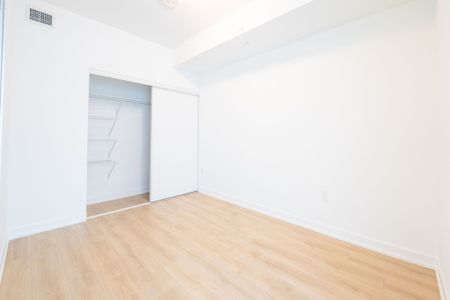 For Lease - 1195 The Queensway Street Unit# 309, Toronto, Ontario - Photo 3