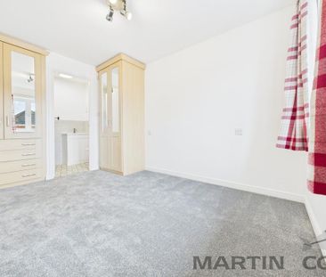 3 bedroom semi-detached house to rent - Photo 6