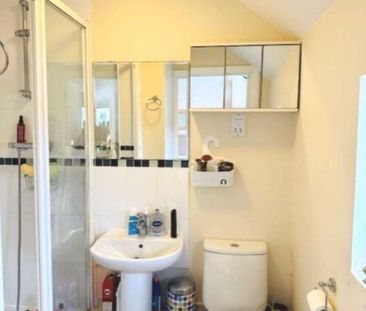 Moonstone Court, High Wycombe, HP12 - Photo 6