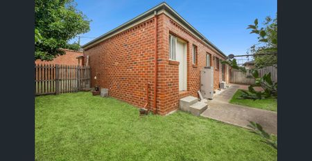 Rear Unit in A Quiet Block - Photo 4