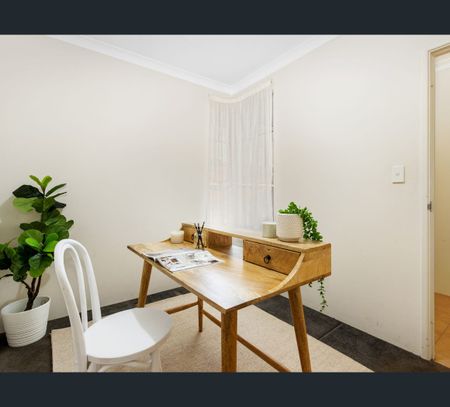 3/35 Wood Street, Inglewood, WA 6052 - Photo 3