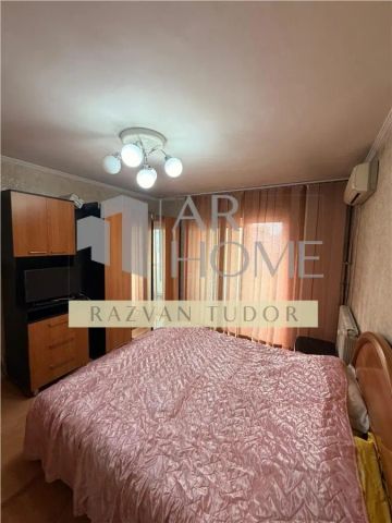 Apartament 3 camere ,centrala proprie, in Ploiesti , Cioceanu - Photo 4