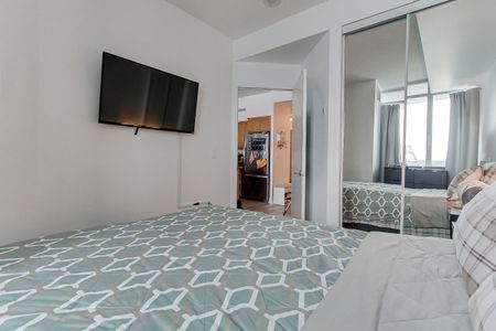 For Lease - 219 Fort York Boulevard Unit# 2011, Toronto, Ontario - Photo 2