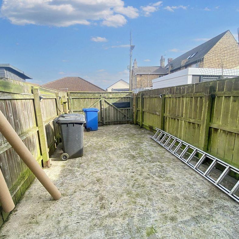 2 bed terraced house to rent in NE61 - Photo 1