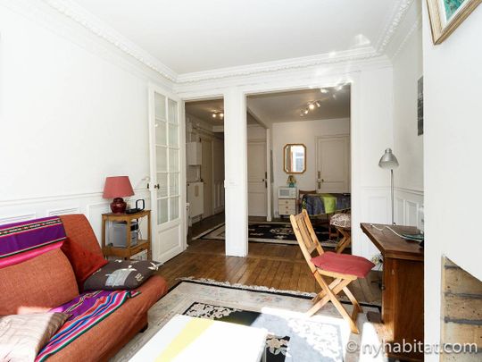 Logement à Paris, Location meublée - Photo 1