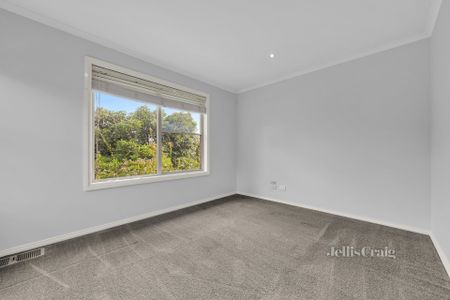 44 Leyland Road, Mount Waverley - Photo 4