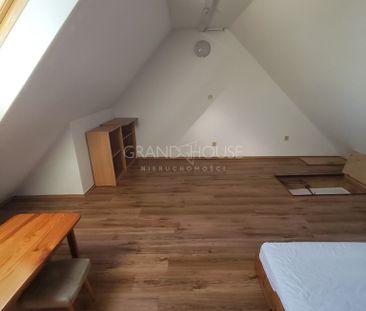 Podzamcze 2-pok. mieszkanie z niezależną kuchnią - Zdjęcie 6