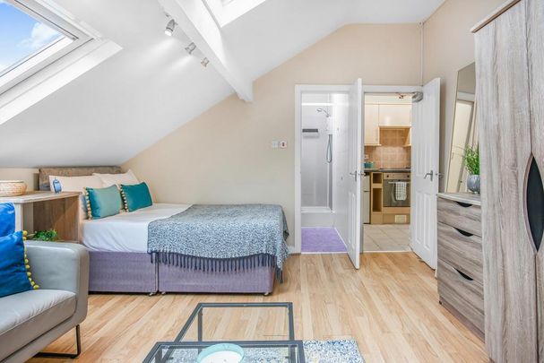 1 bedroom flat to rent - Photo 1