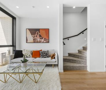 Eastwood Terrace Home - 4 Bedrooms | Ready to Move In - Photo 3