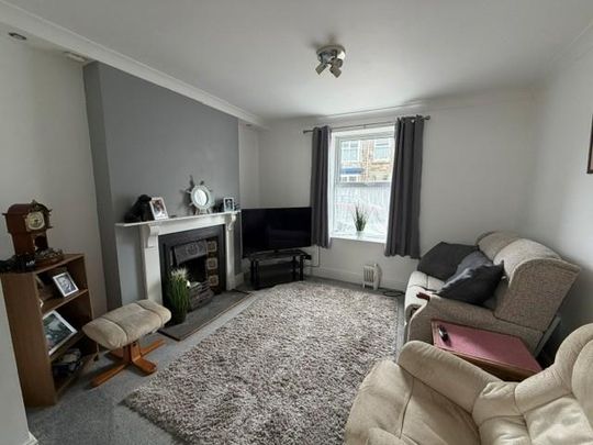 2 bedroom house to rent - Photo 1