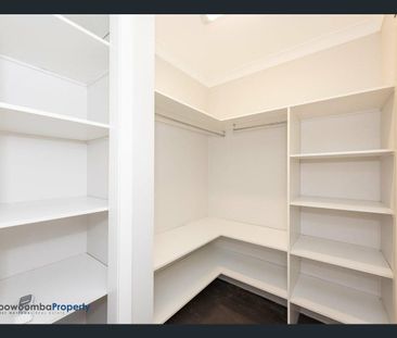 Modern Family Home with Shed of most Men's dreams - Photo 1