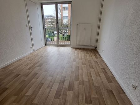 Location Appartement rénové 3 pièces Roubaix (59100) - ROUBAIX PARC BARBIEUX - Photo 3