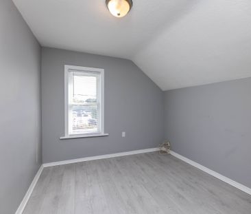 For Lease - 19 Duncan Street, Welland, Ontario - Photo 6
