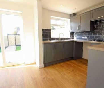 Farley Close, Frome, BA11 - Photo 1