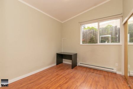 2752 Byron Road, North Vancouver (2-Bed Suite) - Photo 2